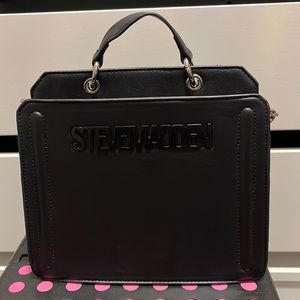 New Without Tags Steve Madden Bevelyn